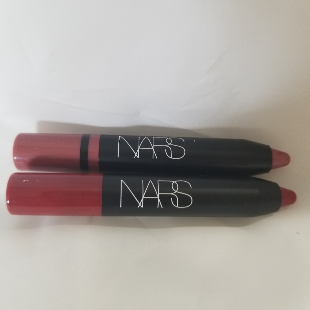 Set of 2 NARS lip pencils